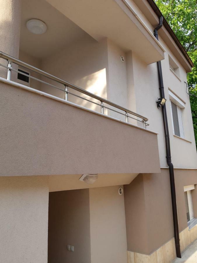 Villa Ros Guest House Svilengrad Exteriér fotografie