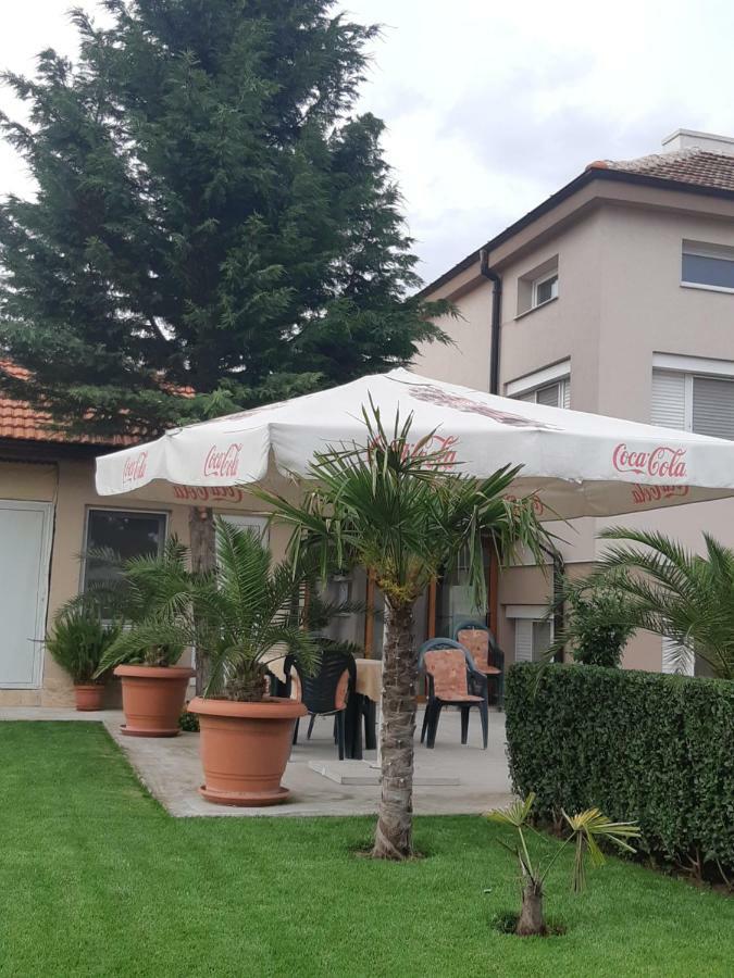 Villa Ros Guest House Svilengrad Exteriér fotografie