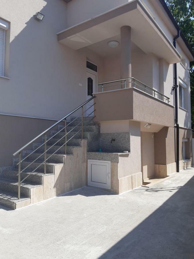 Villa Ros Guest House Svilengrad Exteriér fotografie