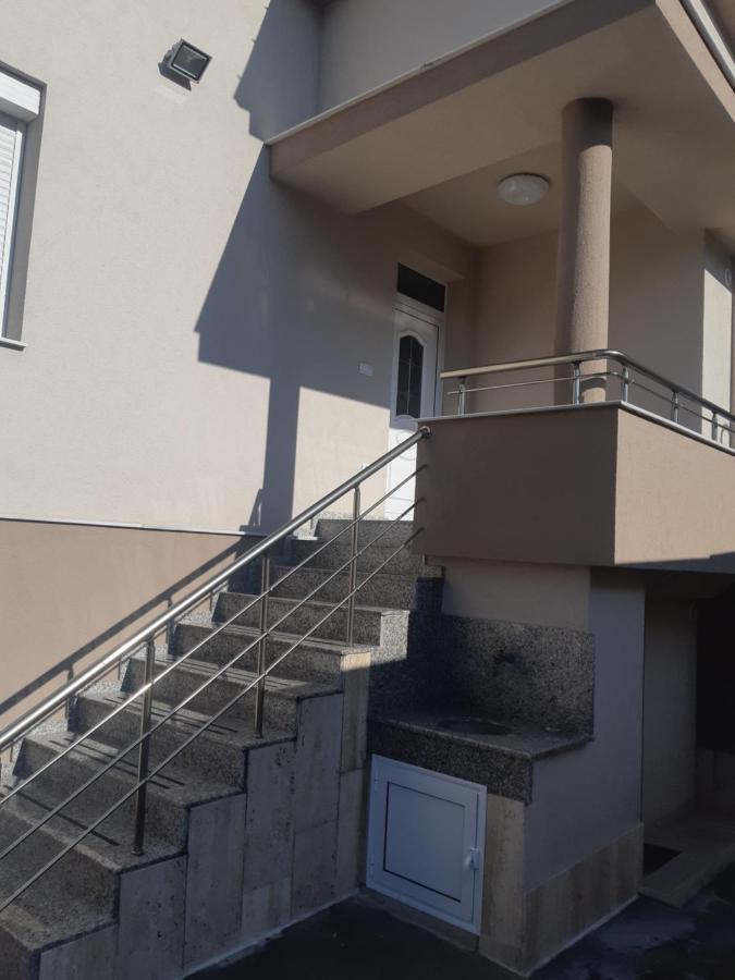 Villa Ros Guest House Svilengrad Exteriér fotografie